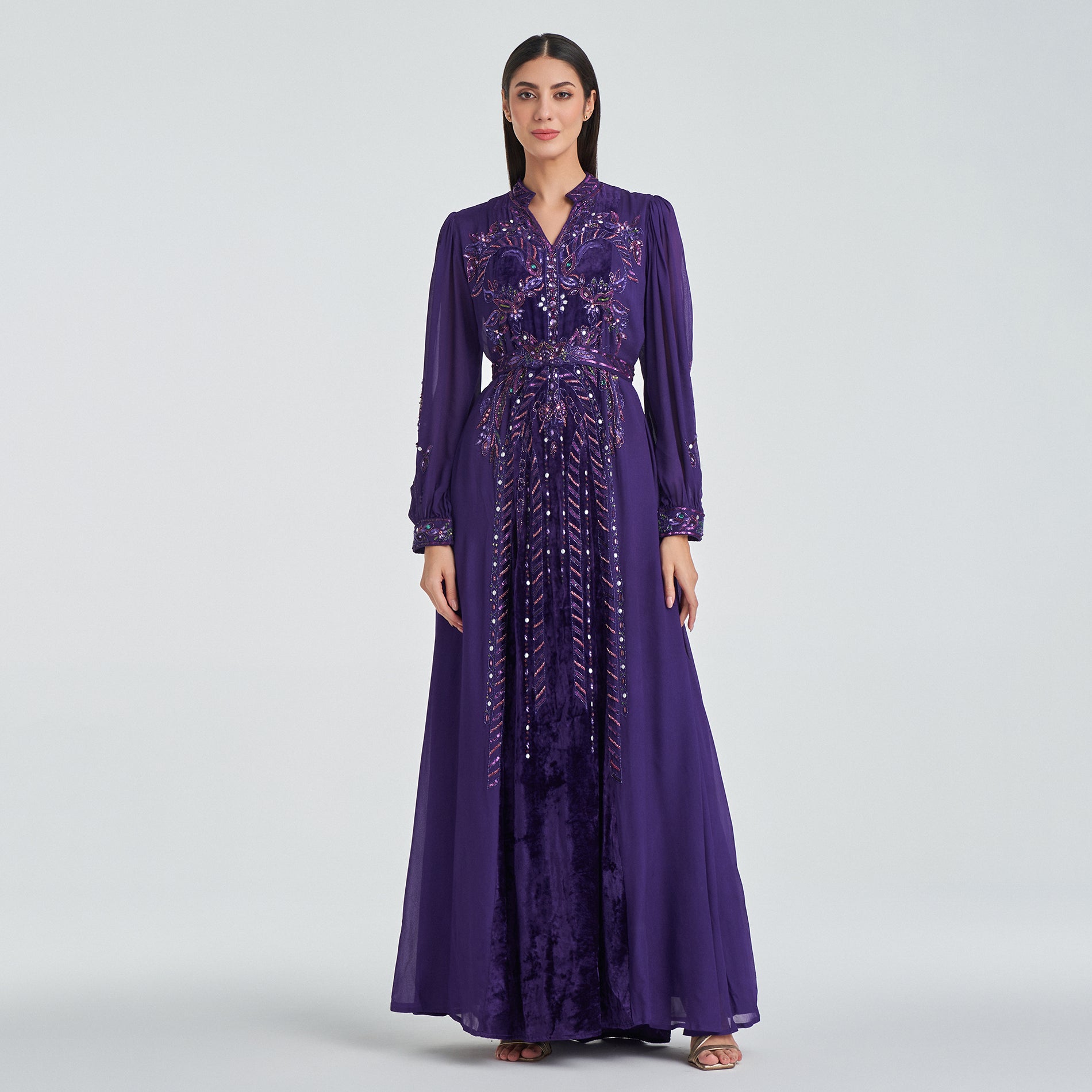 Shine with luxurious evening dresses with vibrant embroidery and velvet accents. Shine with luxurious evening dresses with vibrant embroidery and velvet accents.