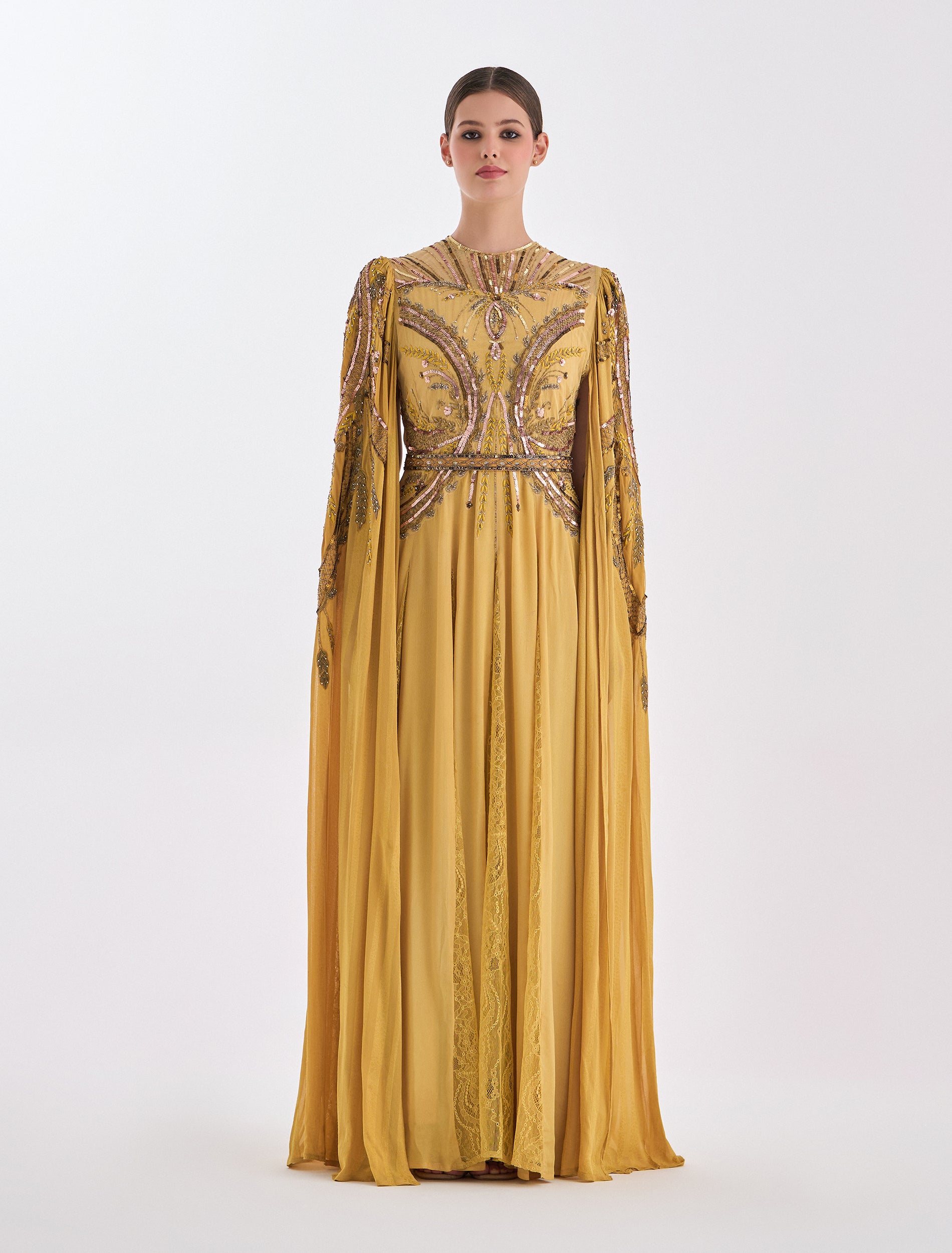 Lace dress's in yellow with long sleeves