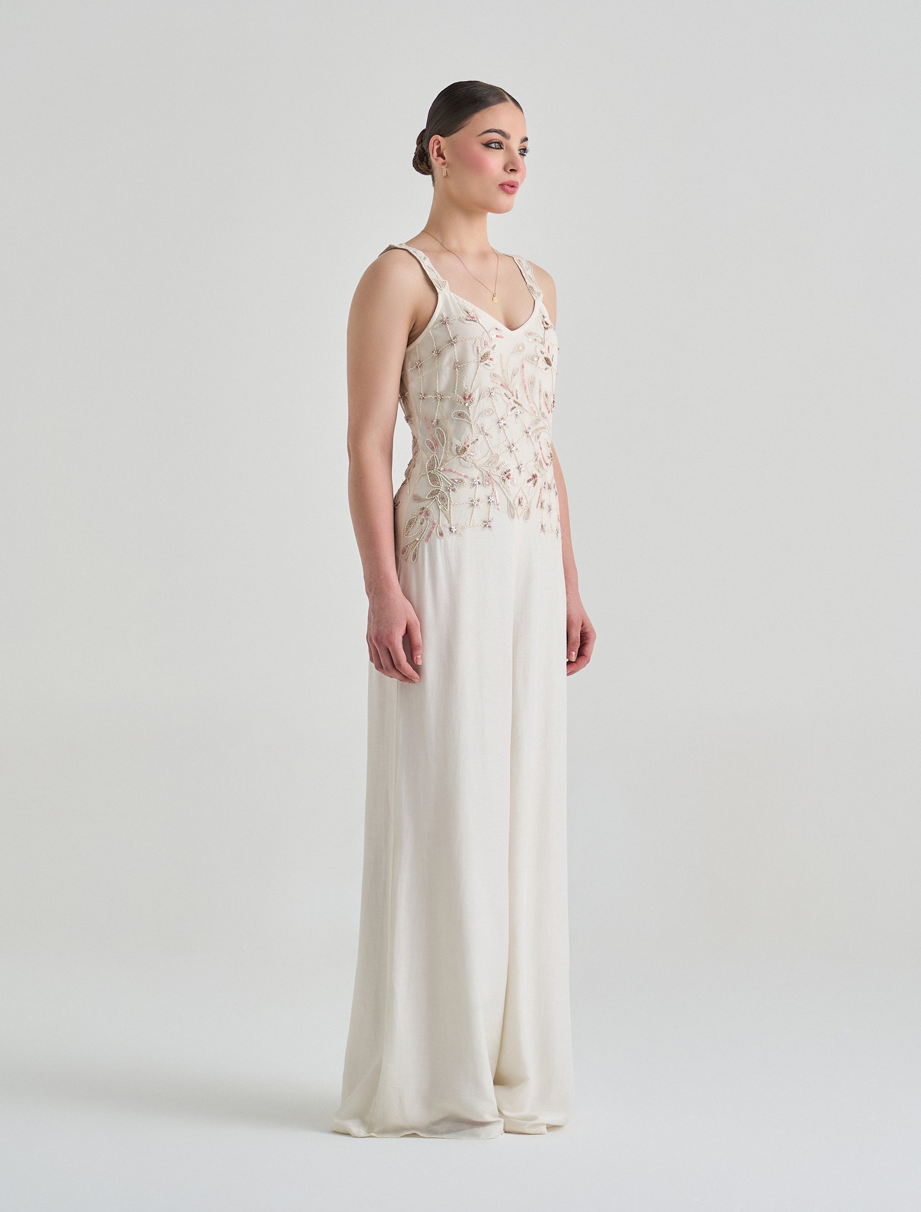 جمبسوت افرول نسائي سهرة بتطريز يدوي ملون