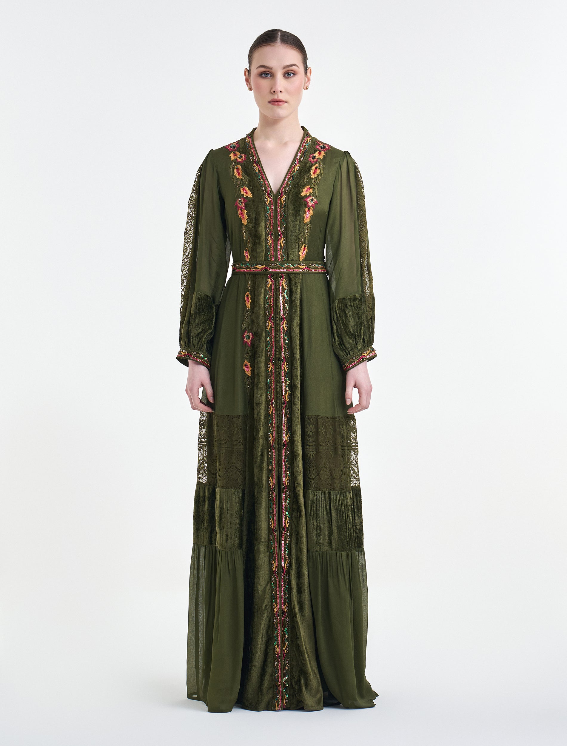 فستان مخمل مع دانتيل طويل بلون زيتي راقي