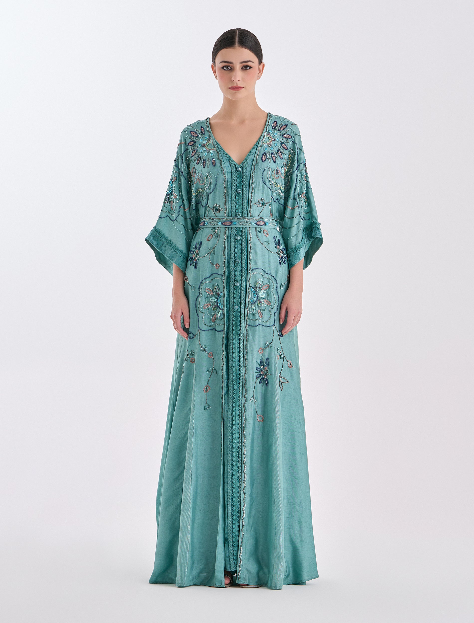 فستان بأكمام واسعة تركواز طويل 