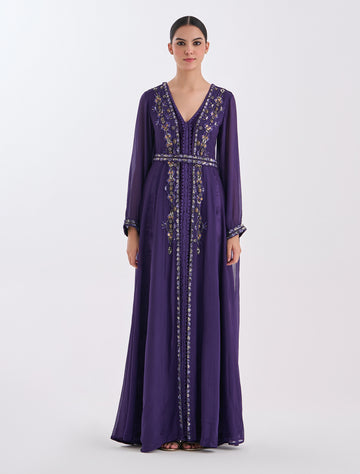 فستان سهرة مخمل طويل أرجواني بأكمام طويلة أنيقة