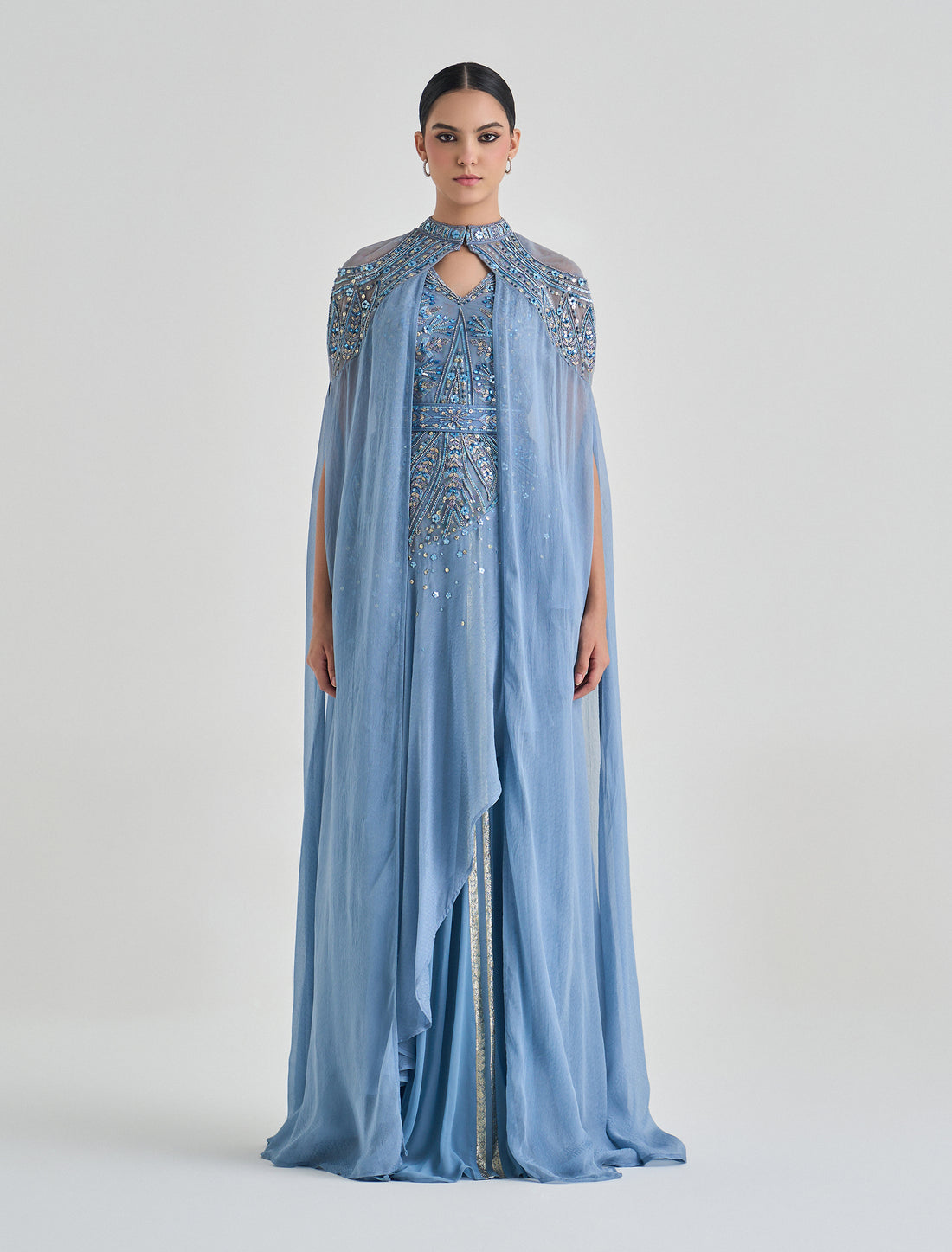 فستان سواريه بكاب بلون أزرق