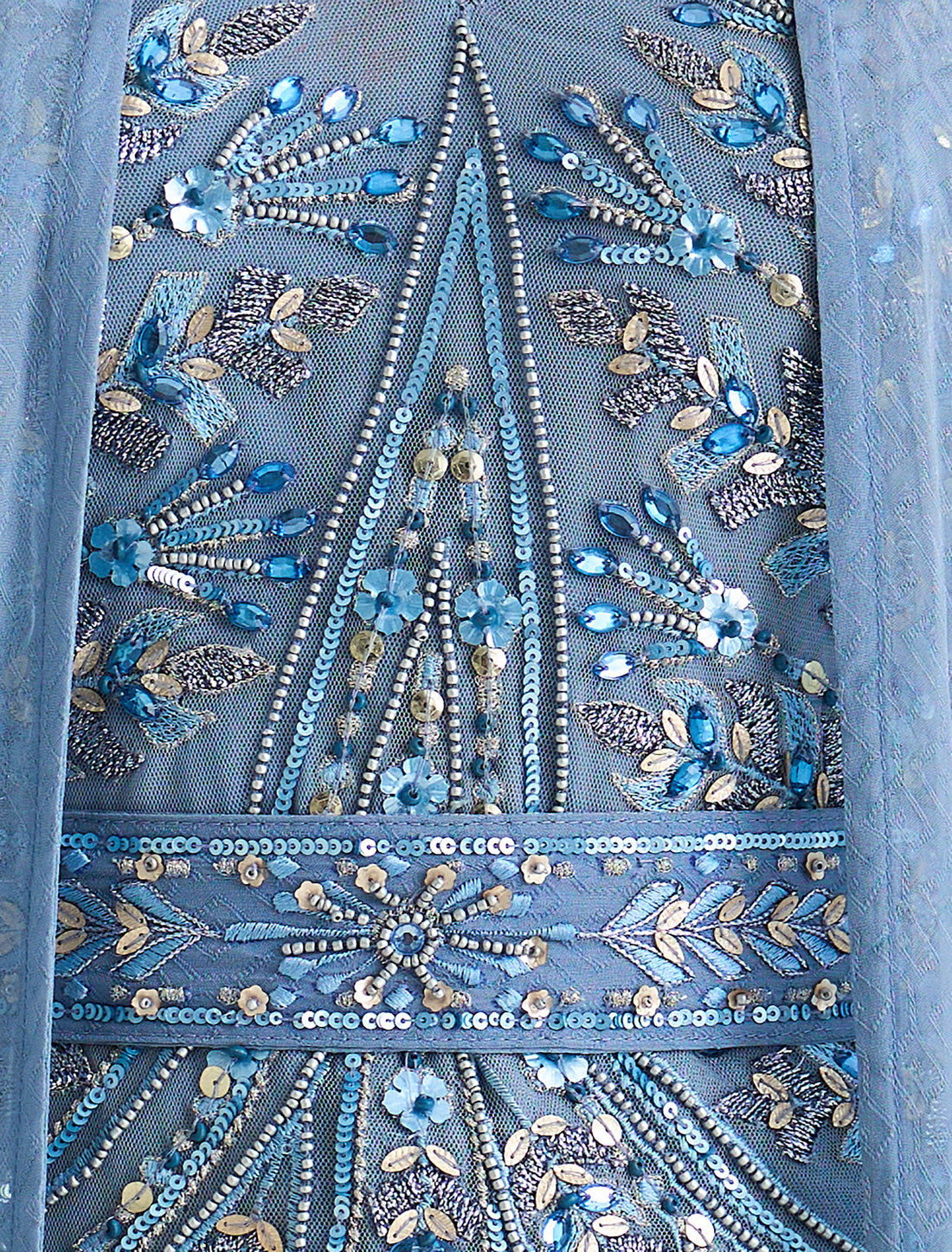 فستان سواريه بكاب بلون أزرق