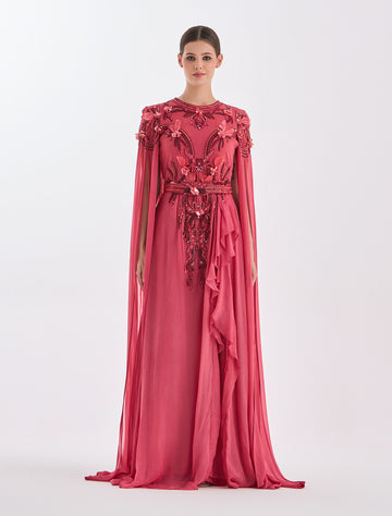 فستان سهرة وردي طويل بتطريزات يدوية زهرية