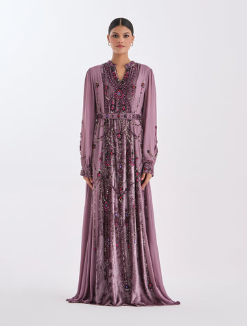 Evening dress with a flowing silhouette and embroidered details