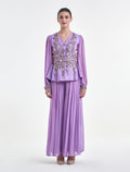 طقم بنطلون واسع وبلوزه قصيرة بلون بنفسجي فاخر
Party outfit- short blouse and pants set in refined purple