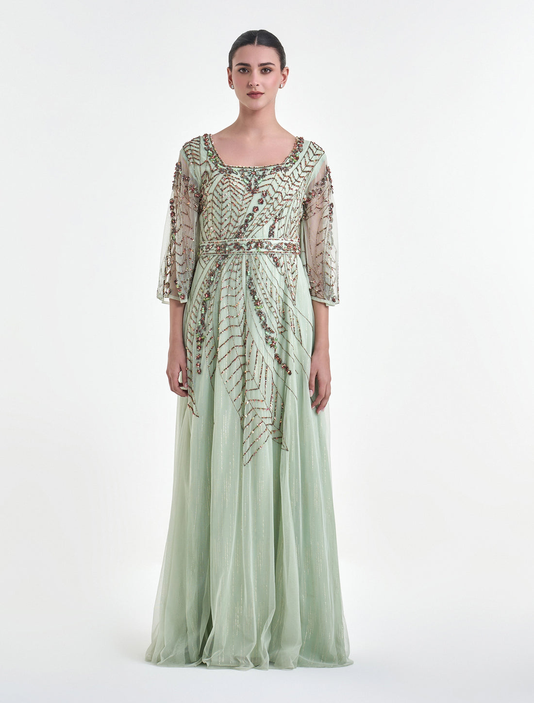 موديل فستان سهرة اخضر فاتح أنيق بتطريز يدوي ملون 
Light green dress with vibrant hand embroidery