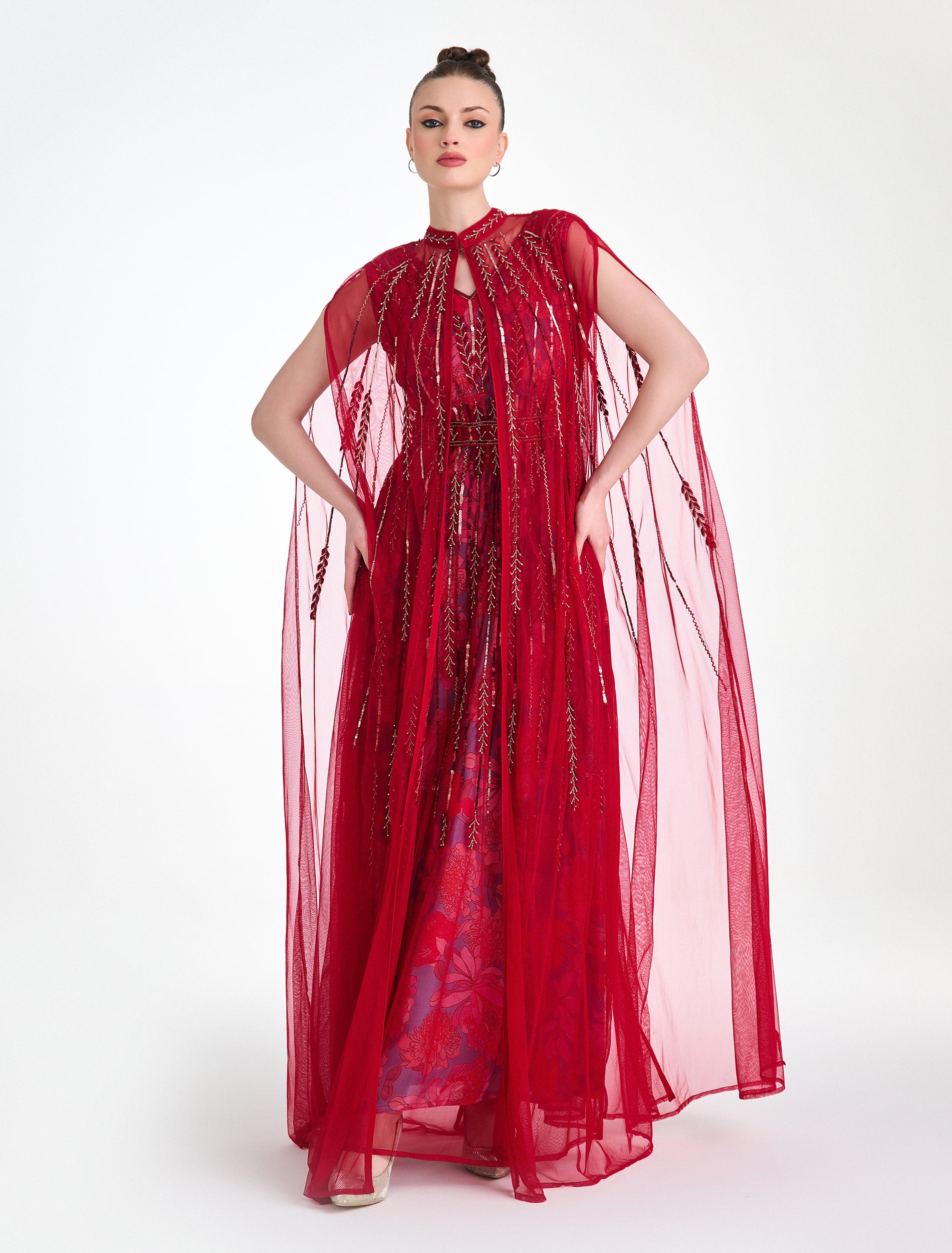 اجمل فستان باللون الاحمر