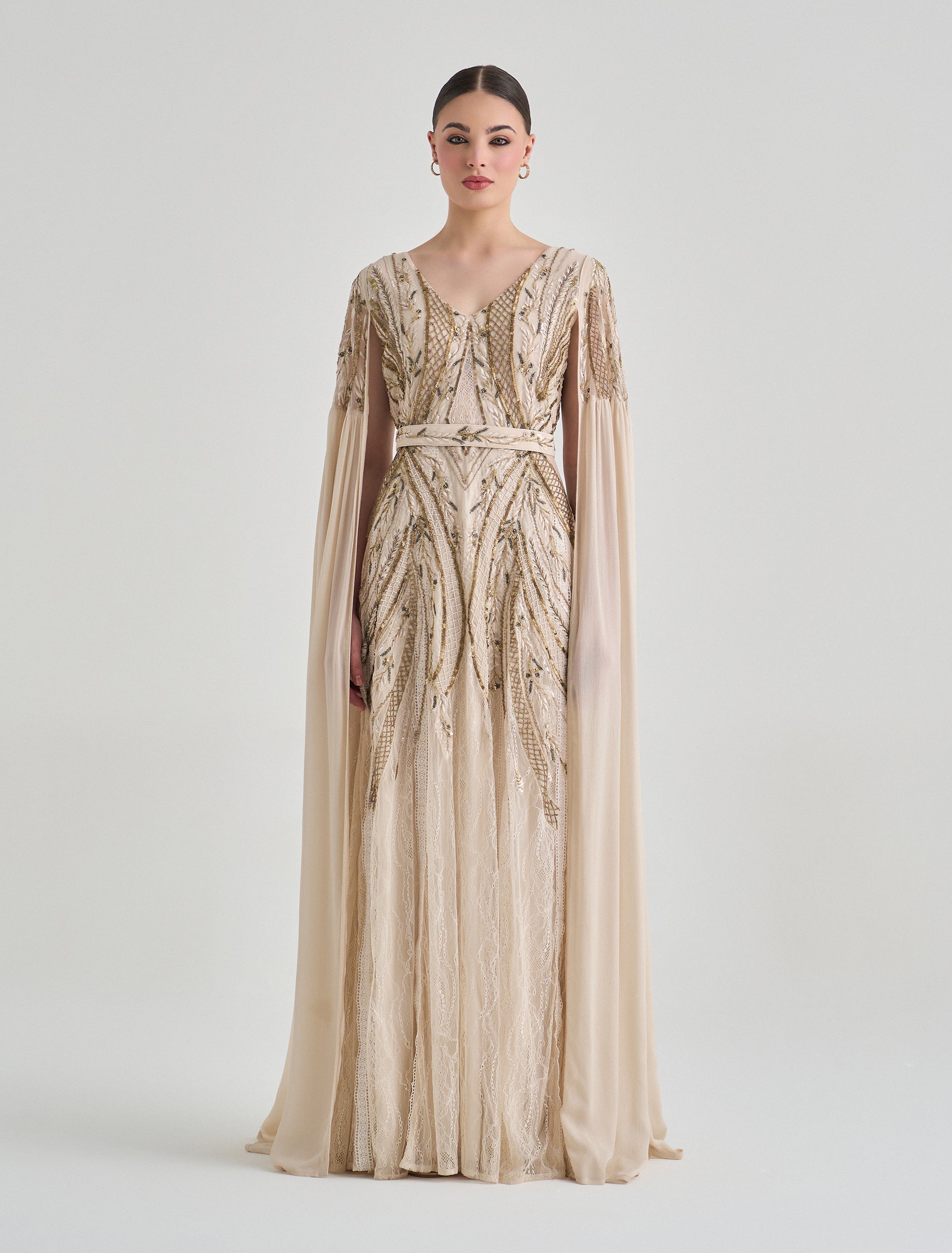 Elegant lace maxi dress with refined cape Elegant lace maxi dress with refined cape