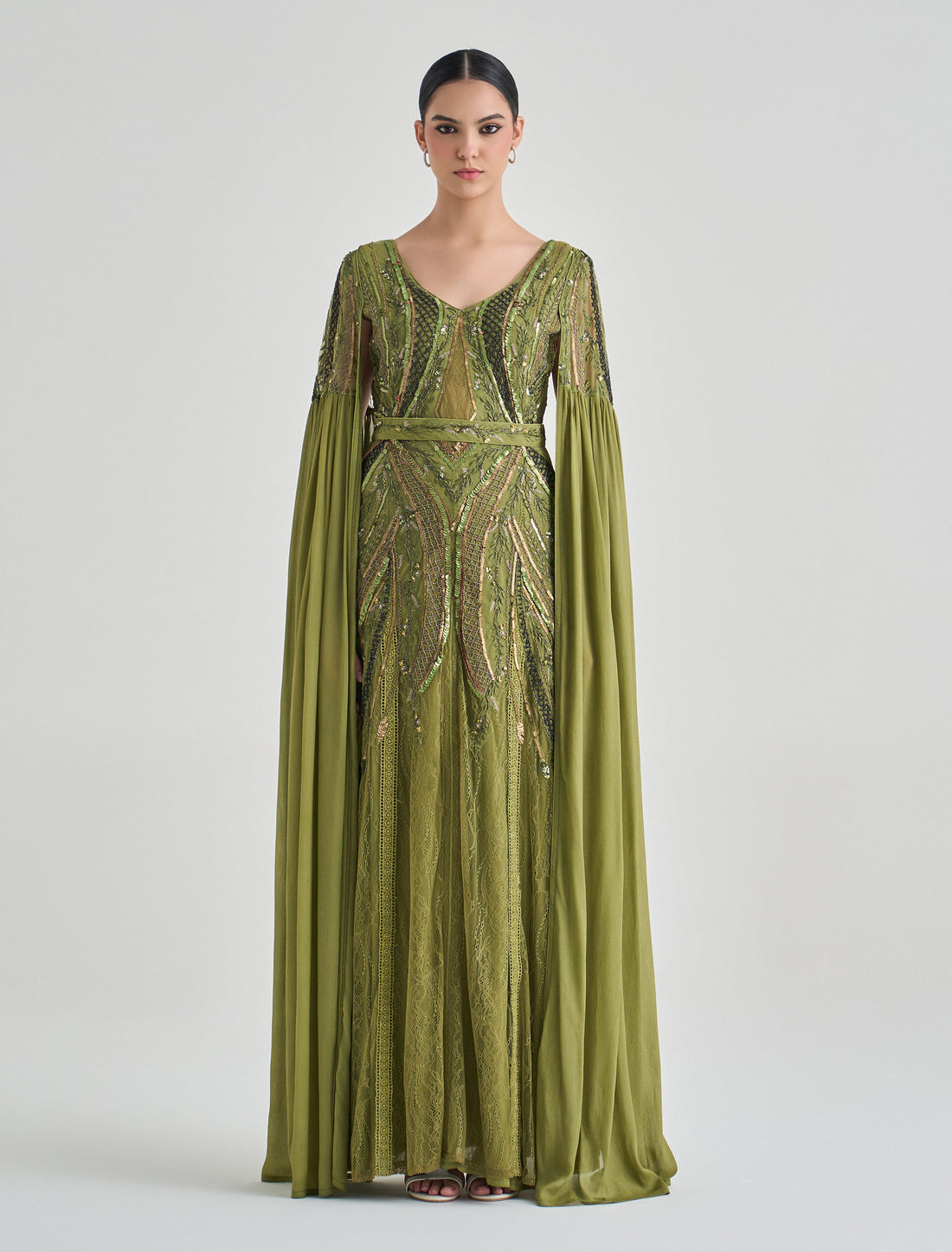 فستان شك خرز بلون أخضر زيتي بأكمام طويلة منسدلة