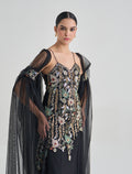 فستان سهرة مع كاب أنيق طويل
Long evening dress with tulle cape 