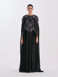 فستان راقي وناعم لونه أسود مع كاب مطرز
black drees with embroidered cape