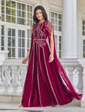 فستان سهرة برغندي مميز مع اكمام مفتوحه طويلة
Burgundy dress for evenings with open sleeves