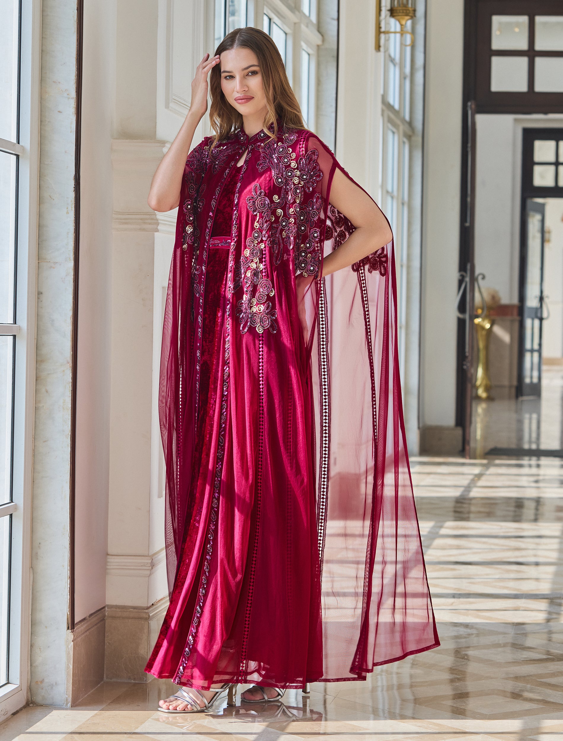 Modest dress in velvet for winter