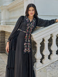 فستان اسود مخملي طويل مطرز
Long Black velvet dress with embroidery