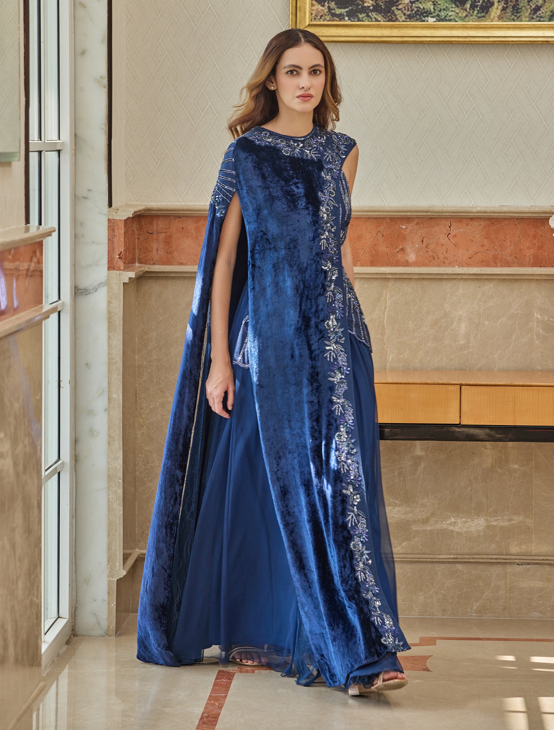 فستان مخمل كحلي، فستان كورسيه طويل/ فساتين سهرة 2025