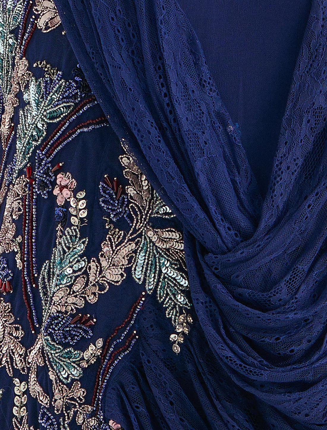 فستان درابيه من الوسط بلون كحلي