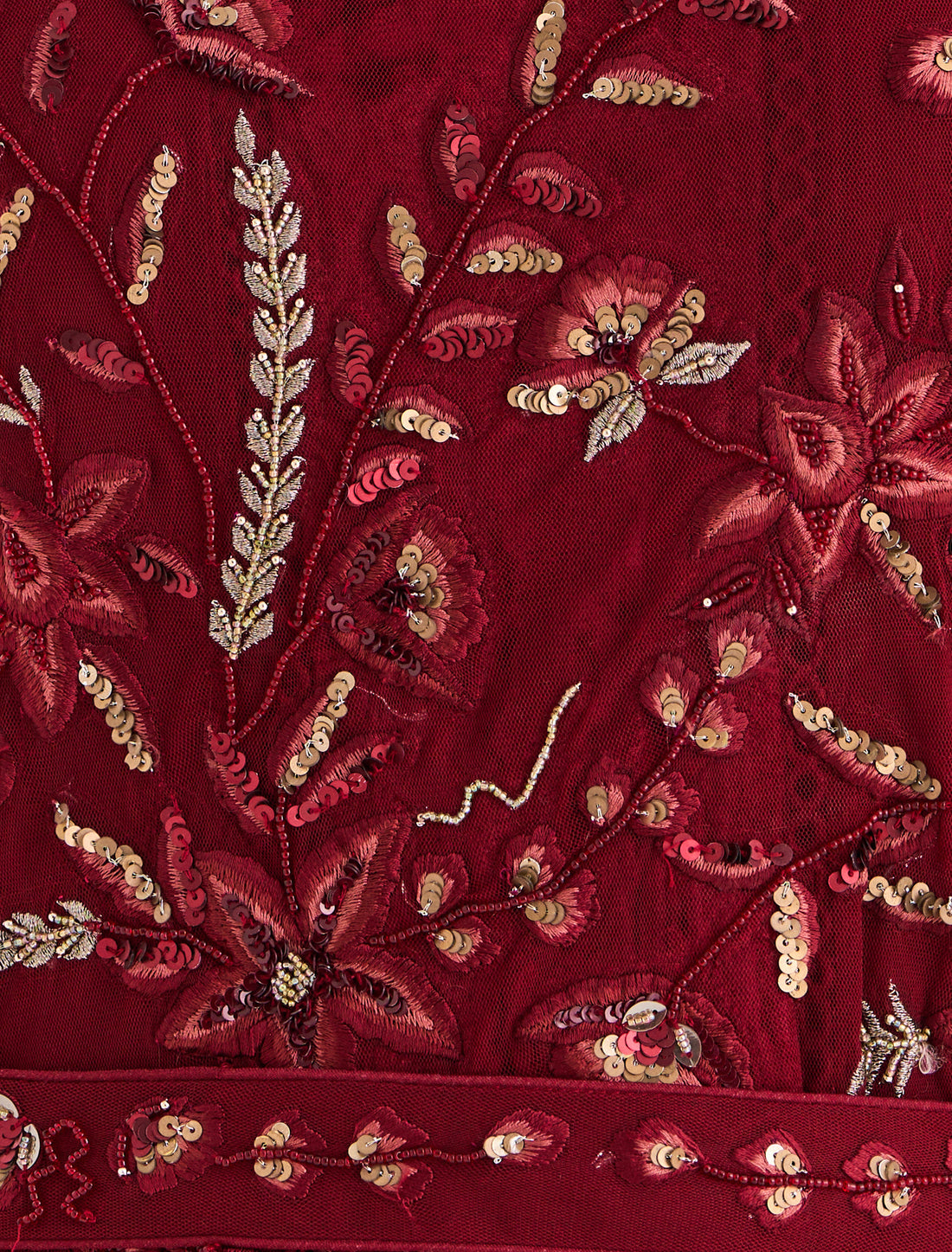 فستان بحمالات عريضة بلون برغندي راقي
Wide strap dress in burgundy