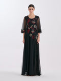 فستان سهرة أسود طويل بأكمام تول قصيرة أنيقة
Long black dress with short tulle sleeves 