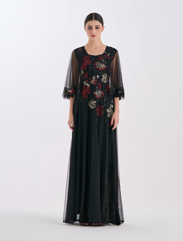فستان سهرة أسود طويل بأكمام تول قصيرة أنيقة
Long black dress with short tulle sleeves 