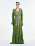 ستايل فستان سهرة أخضر بتطريز كريستال فاخر
green evening dress with crystal embroidery