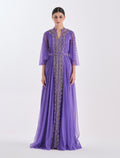 اجمل فستان بنفسجي بأكمام متوسطة الطول 
Purple dress with mid-length sleeves 