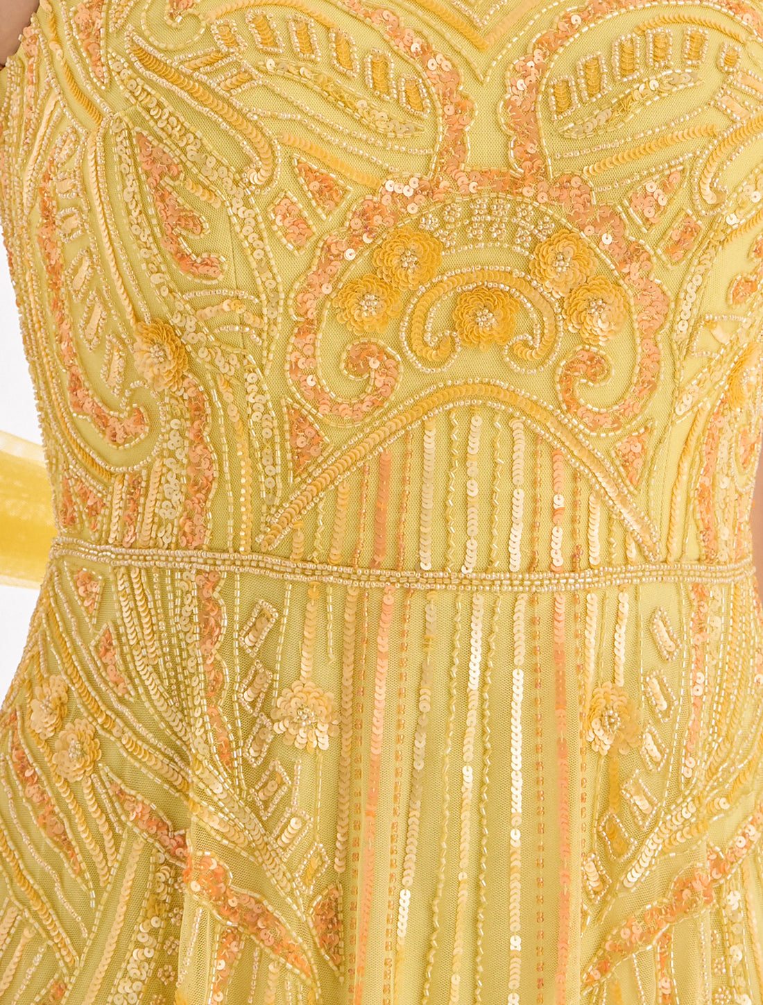 فستان مع شال اوف شولدر طويل