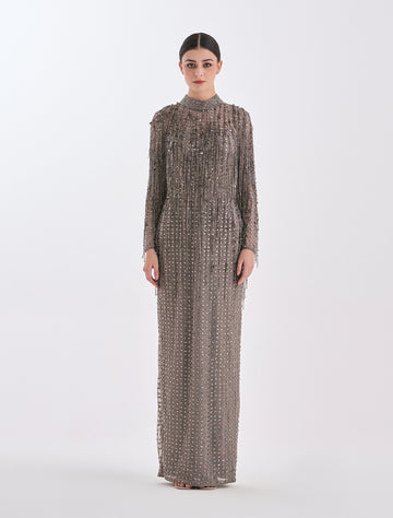 فستان لون بني بتطريزات خرز  بستايل أهداب طويلة